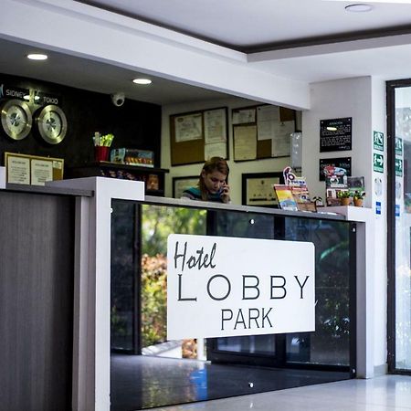 Lobby Park Hotel Medellin Luaran gambar