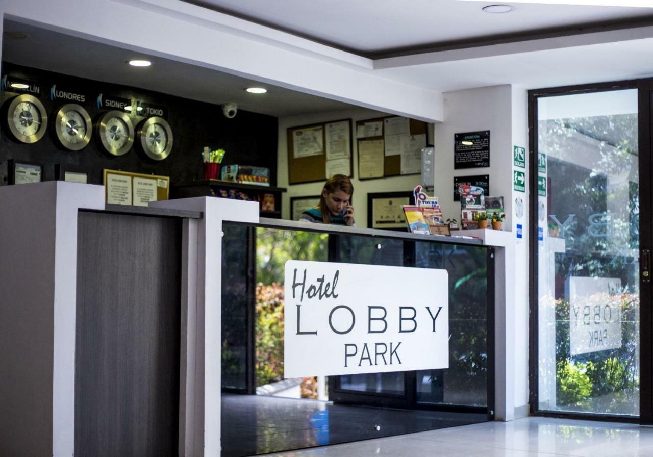 Lobby Park Hotel Medellin Luaran gambar